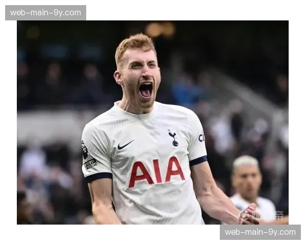 全场结束:诺丁汉森林0-2托特纳姆热刺,库卢塞夫斯基一射一传