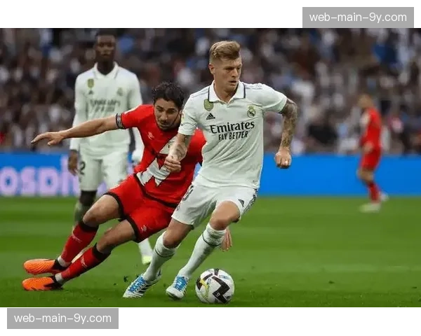 美因茨1-0小胜弗赖堡，中游球队竞争格局生变